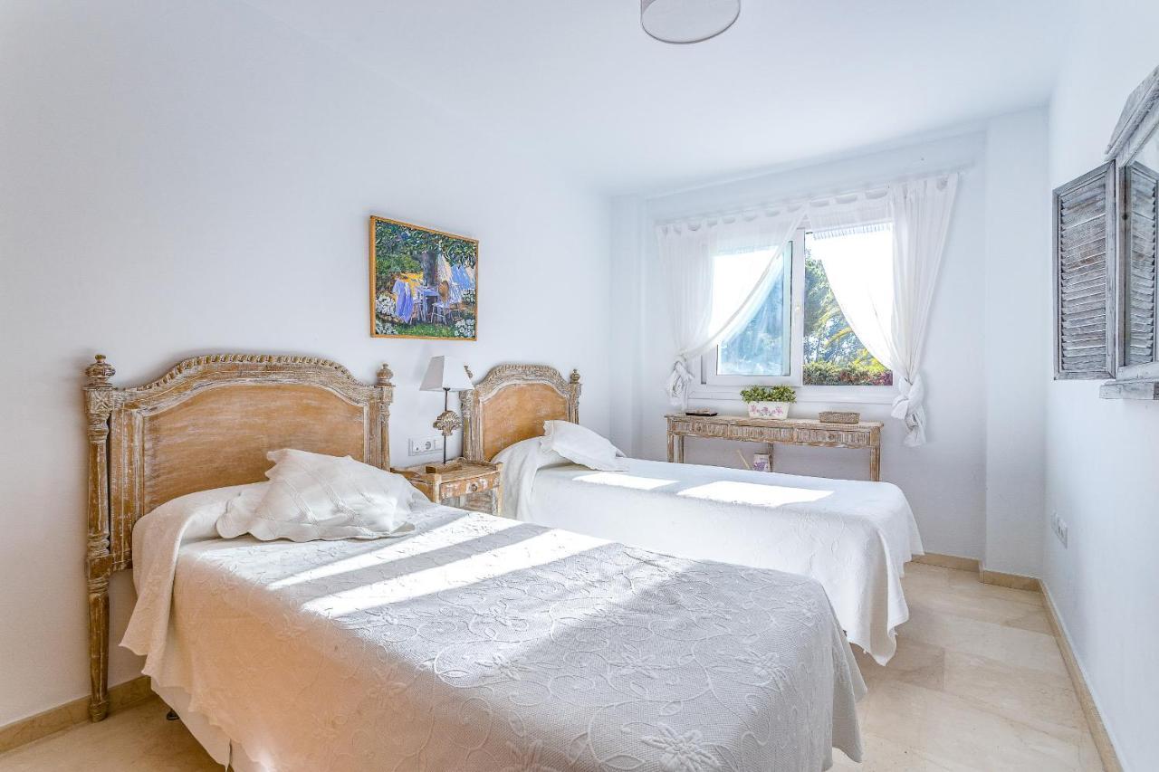 Oleholidays Adosado Mediterraneo Los Monteros 100 M Playa Marbella Exteriör bild
